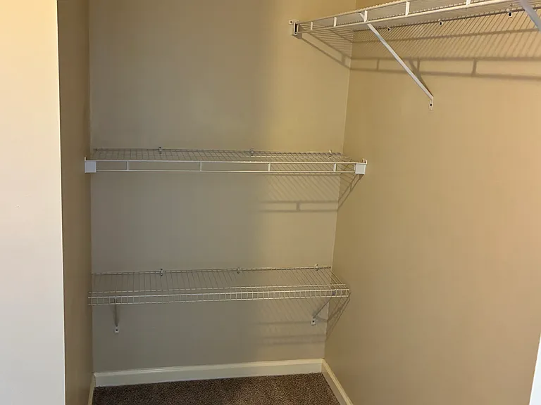 105 Parker Pl #105 — Photo 7