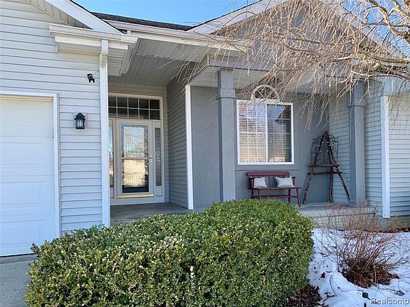 4th image of 5280 Willow Grove Dr