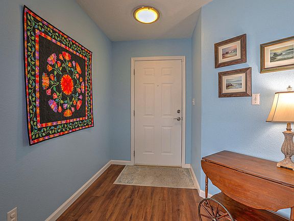 4th image of 10504 Figaro Dr NW