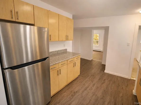 540 E State Street, Long Beach, NY 11561