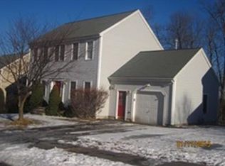 77 Bjorklund Ave, Worcester, MA 01605
