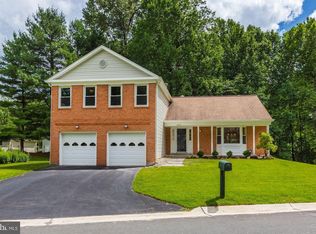 1913 Mica Dr, Silver Spring, MD 20904