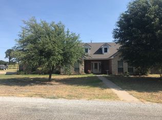 101 Ashley St, Alvord, TX 76225