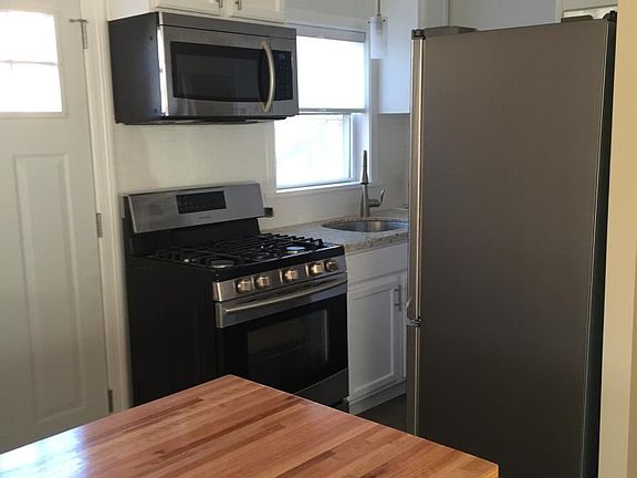 3rd image of 1107 Elmwood Ave