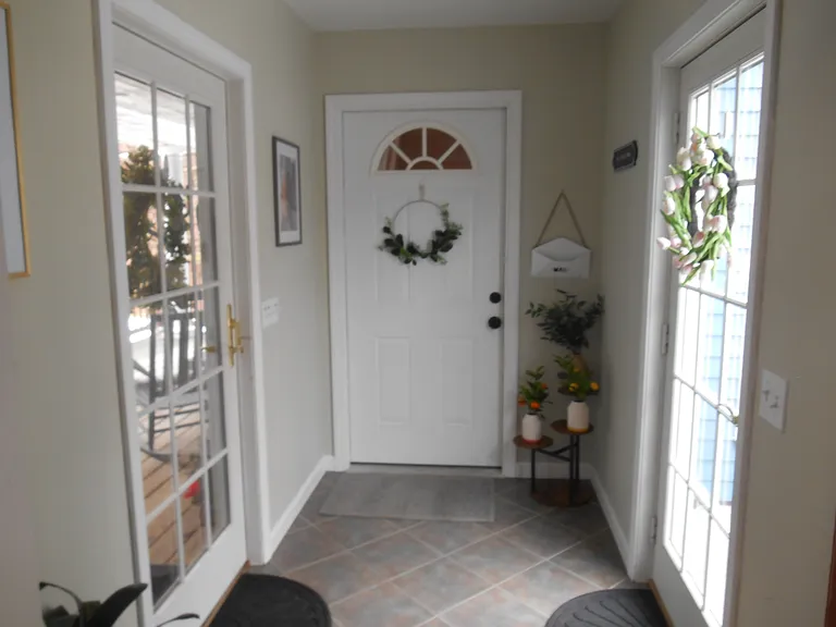 450 Grange Hall Rd — Photo 8