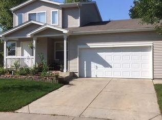 1297 Red Mountain Dr, Longmont, CO 80504