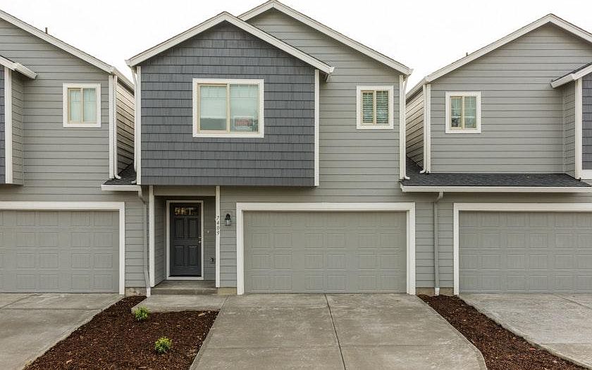 1st image of 7409 NE 56th St