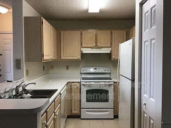 5th image of 1979 Summer Club Dr APT 303
