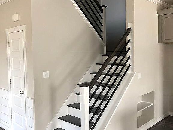 3rd image of 400 Charleston St #33