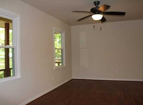 7619811_2