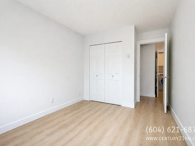 3035 Clearbrook Rd #103 — Photo 8