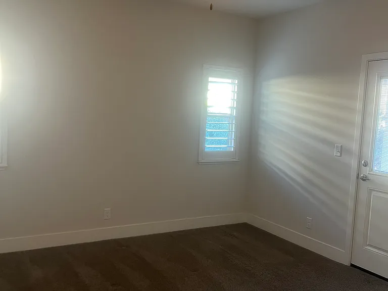 2 Jersey Brown Cir — Photo 13