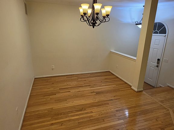 5th image of 4130 Leclair Ct
