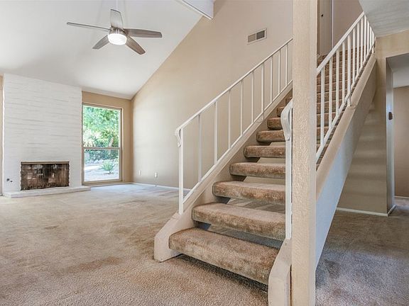 4th image of 3085 Frontier Ave