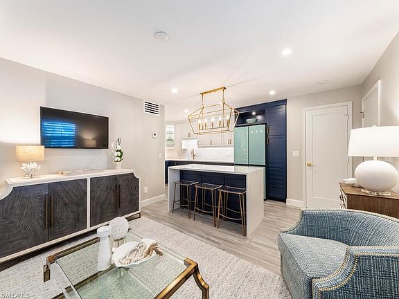 2nd image of 780 10th AVE S #6