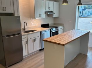200 Laurel Street, Lee, MA 01238