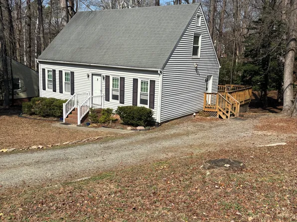 7294 Ann Cabell Ln, Mechanicsville, VA 23111