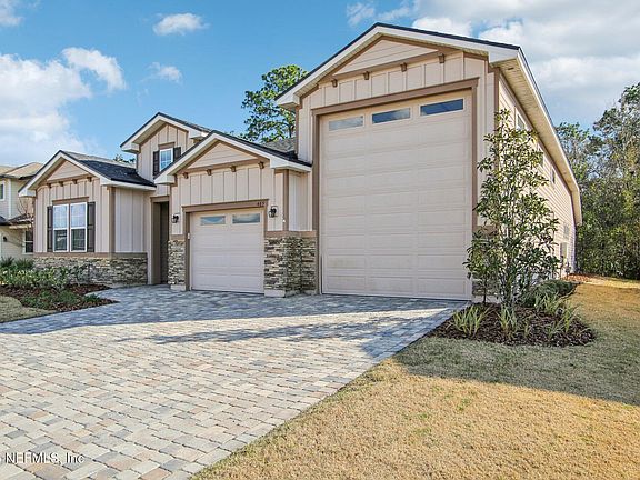 3rd image of 465 ATHENS Drive