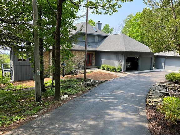 2nd image of 5939 Bluff Ledge Rd