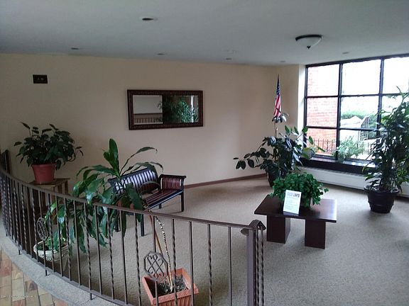 3rd image of 100 Colfax Ave #3W