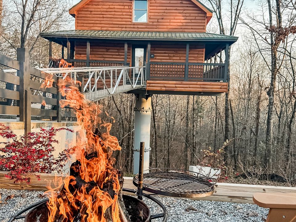 1st image of 185 Walnut Ridge Dr