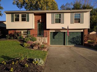 3704 Cannongate Dr, Columbus, OH 43228