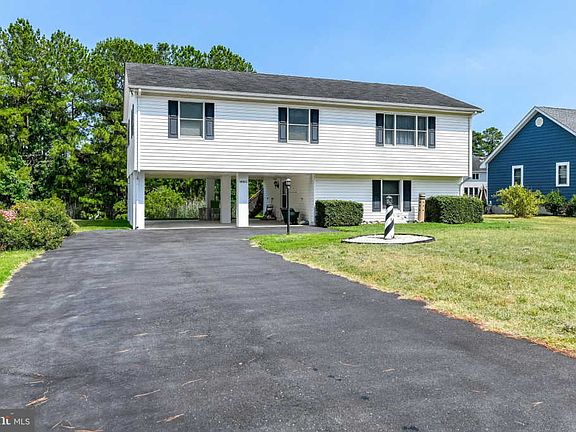 2nd image of 38895 Bayview W