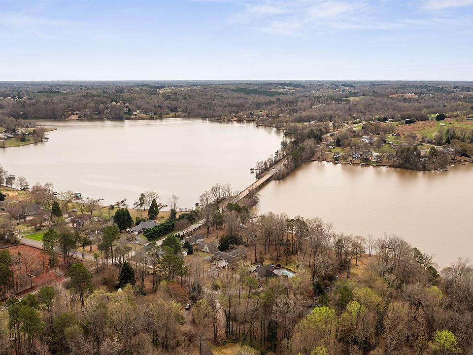 40th image of this home