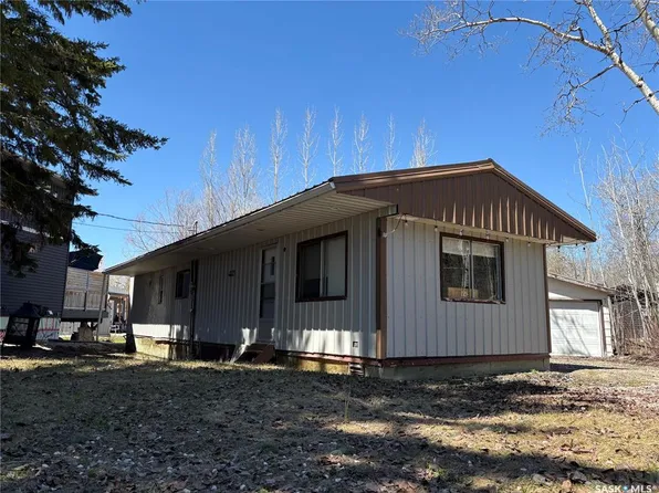 3 North BAY, Fishing Lake, SK S0A 1T0