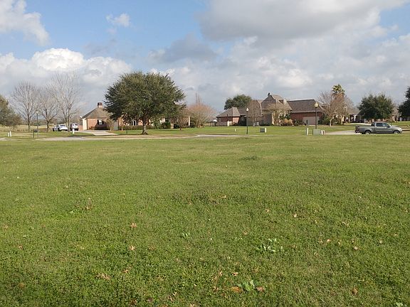3rd image of Stonewall Dr #114