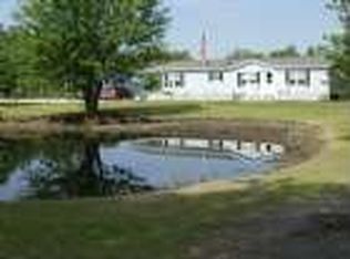 3616 Whitestocking Rd, Burgaw, NC 28425