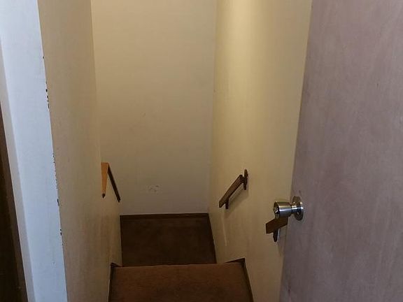 3rd image of 4167 Eastridge Dr