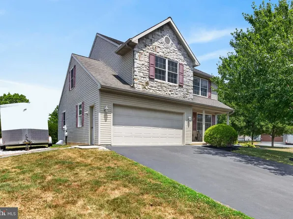 118 E Scout Aly, Manheim, PA 17545