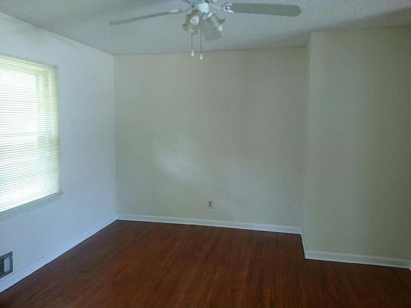 2nd image of 5663 Phillips Dr