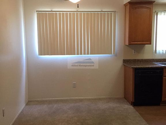 3rd image of 1637 E Fairfield Ct
