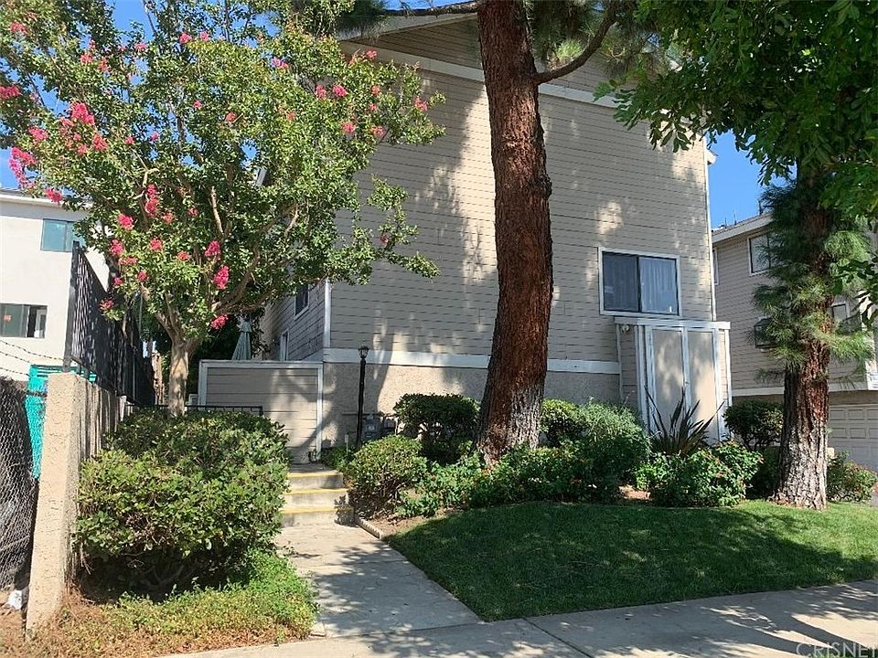 1st image of 8338 Woodley Pl Unit 50