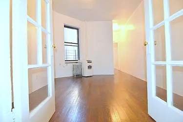 Rented by Manhattan Spaces
