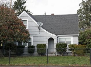 13327 SE Stark St, Portland, OR 97233