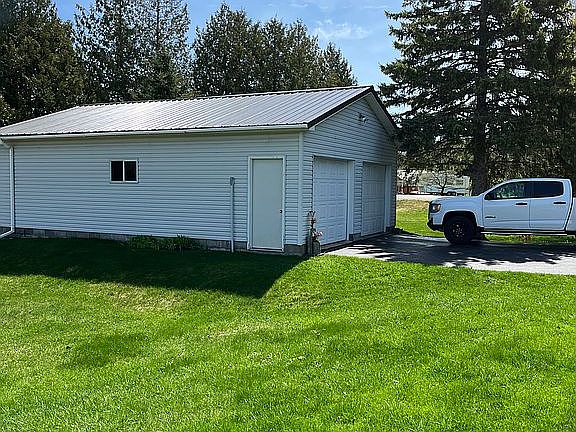 3rd image of 15508 N Allis Hwy