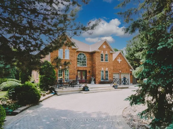 138 Dianawood Rdg, Vaughan, ON L4L 6W8