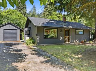 2832 NE Fremont Dr, Portland, OR 97220