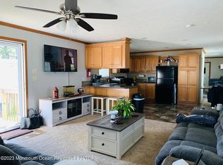 91 Woodchuck Pkwy, Whiting, NJ 08759
