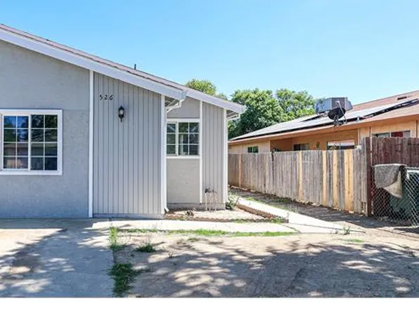 526 Stratford Ct, Merced, CA 95341