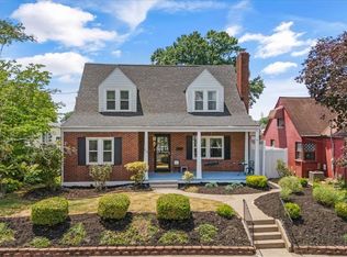 614 27th St, Vienna, WV 26105