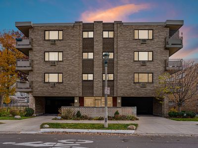 224 N Kenilworth Ave APT 4D, Oak Park, IL, 60302