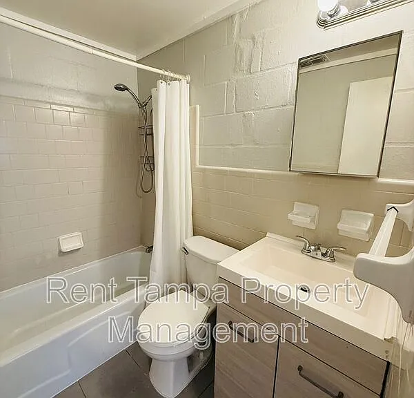 314 7th Ave NE #4 — Photo 10