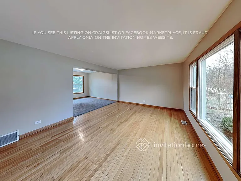 8613 S Kean Ave — Photo 6