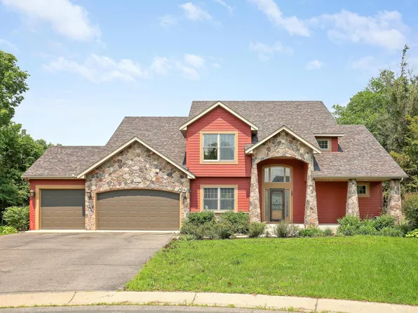 904 Ridgecrest Dr, Carver, MN 55315