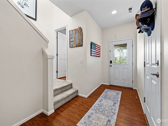 3rd image of 2107 200th Street E