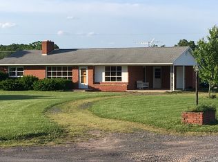 9907 Martinsburg Rd, Hedgesville, WV 25427